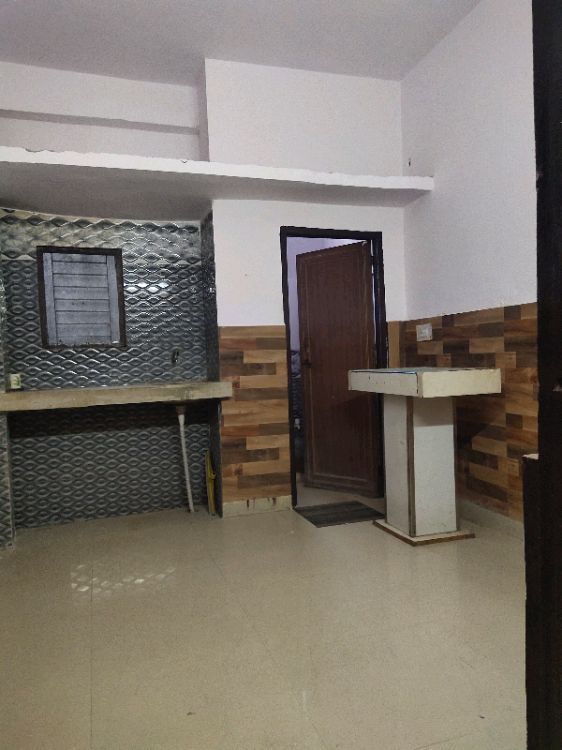 Hostel - Single Sharing