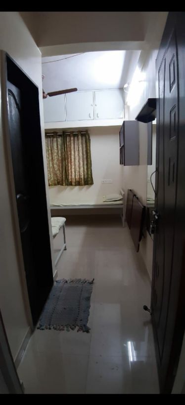 Hostel - Single Sharing