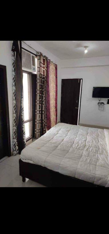 Hostel - Single Sharing