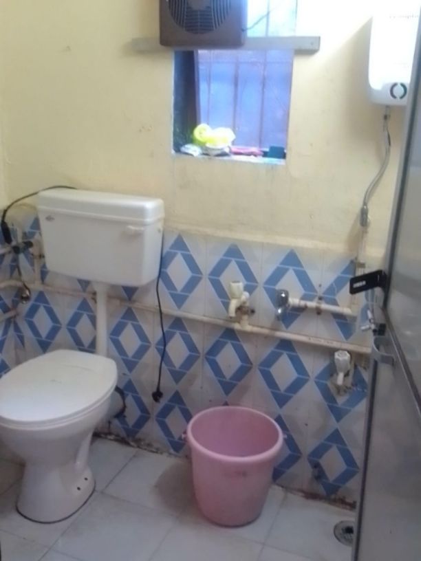 Hostel - Single Sharing