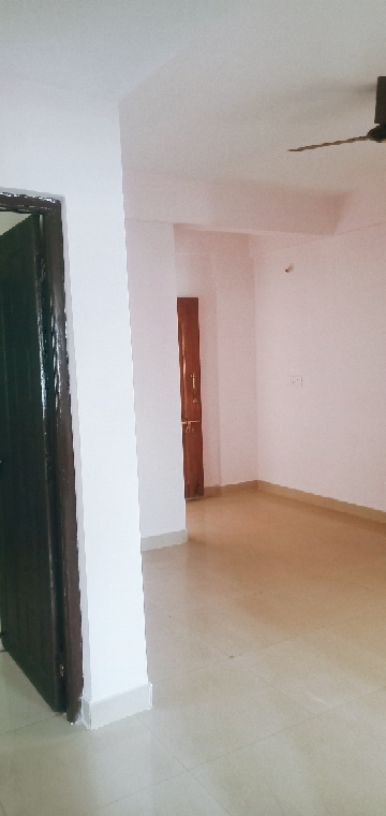 2BHK · Semi Furnished · Apartment