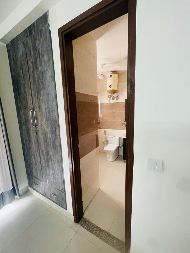 1RK · Furnished · Builder Floor