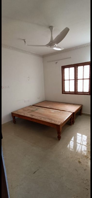 1BHK · Semi Furnished · House/Villa