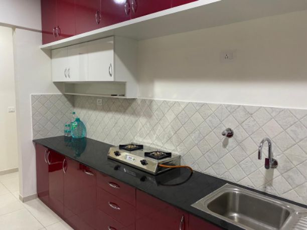 3BHK · Semi Furnished · Apartment