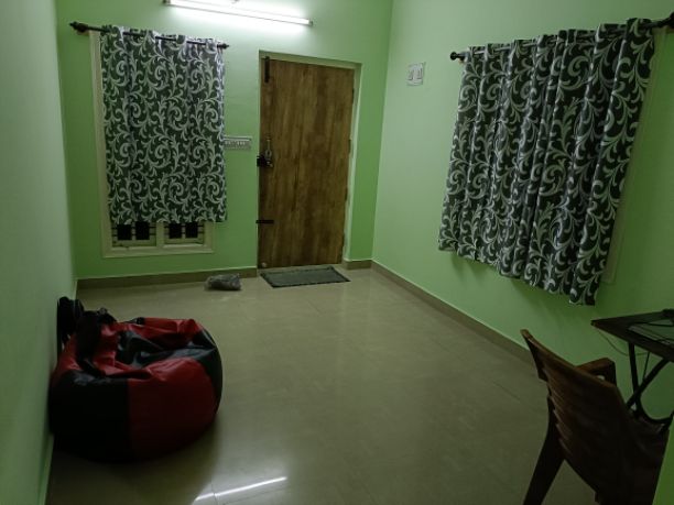 1BHK · Semi Furnished · Apartment