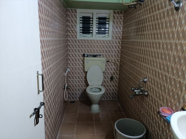 1BHK · Semi Furnished · Apartment