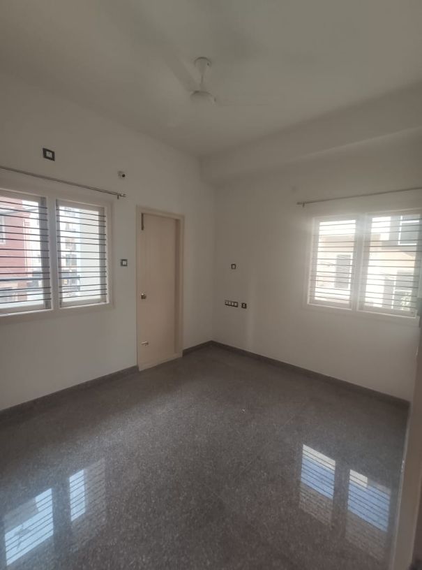 2BHK · Semi Furnished · Apartment