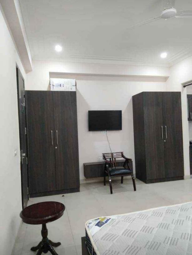 1BHK · Furnished · Builder Floor