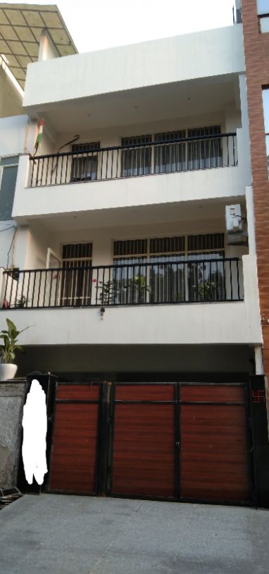 1RK · Furnished · Builder Floor