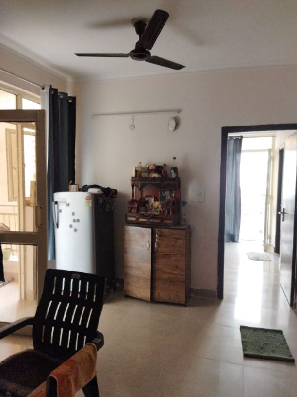 2BHK · Semi Furnished · Apartment