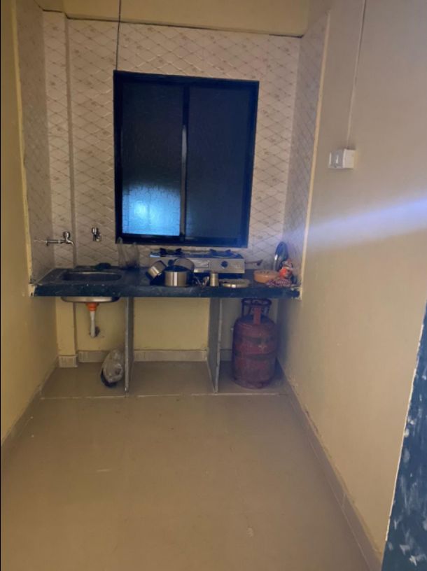 1BHK · Semi Furnished · Apartment