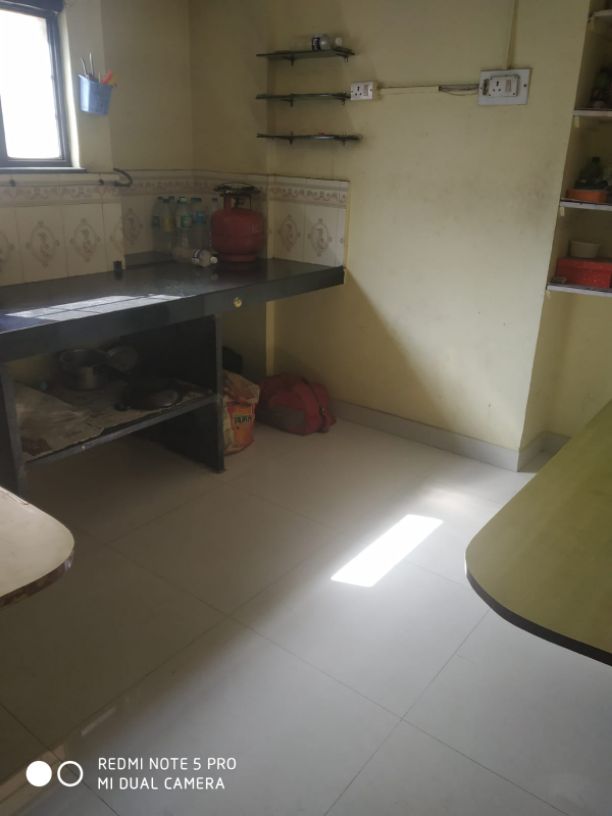 1BHK · Semi Furnished · Apartment