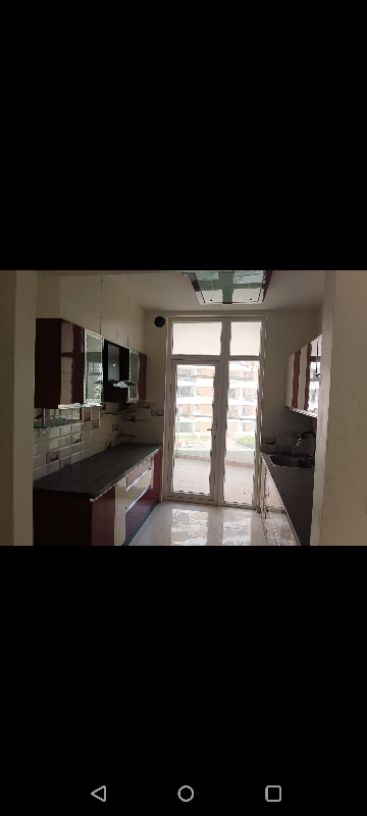 3BHK · Semi Furnished · Apartment