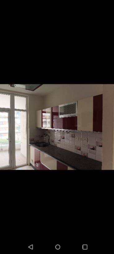 3BHK · Semi Furnished · Apartment