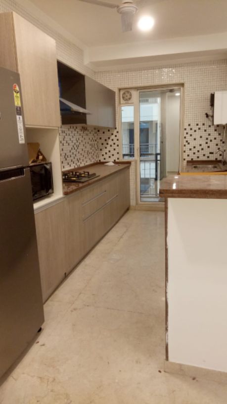 4BHK · Semi Furnished · Apartment