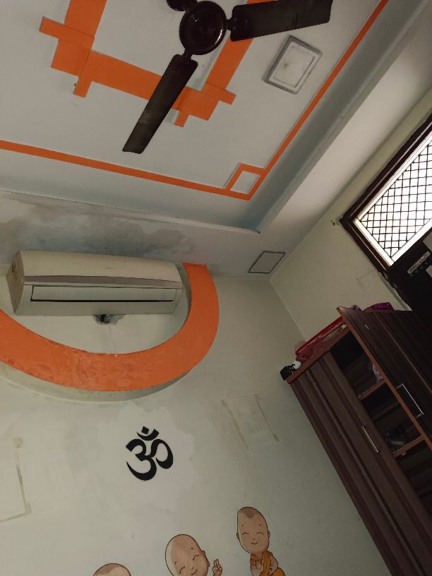 1RK · Semi Furnished · Builder Floor