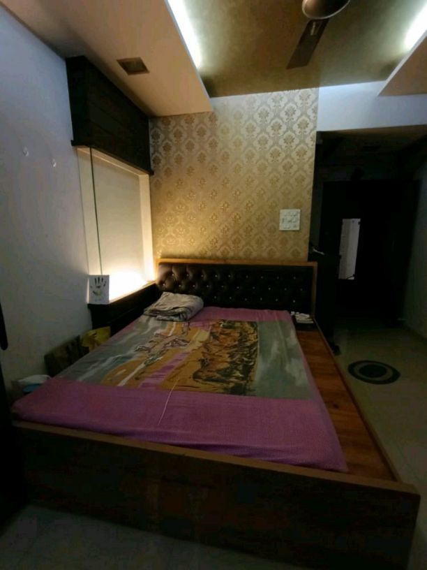 4BHK · Furnished · Apartment