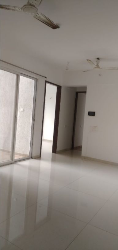 Single Room · Semi Furnished · Builder Floor