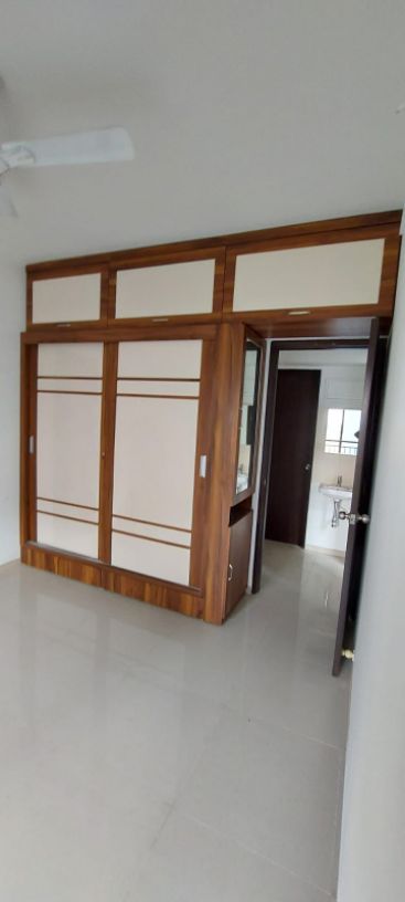 2BHK · Semi Furnished · Apartment