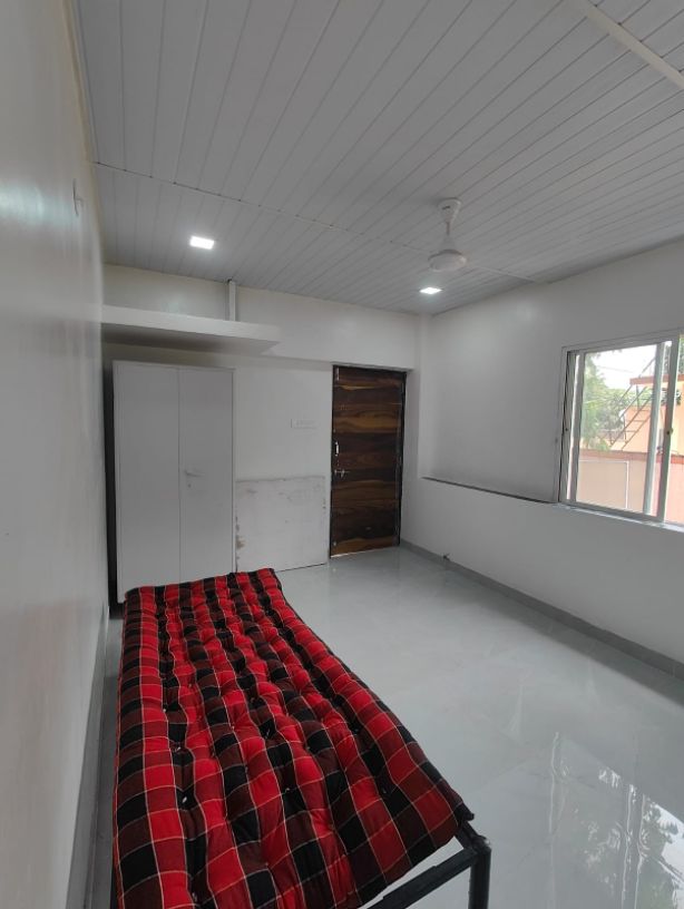 1BHK · Semi Furnished · Apartment