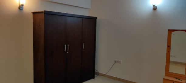 3BHK · Semi Furnished · Apartment