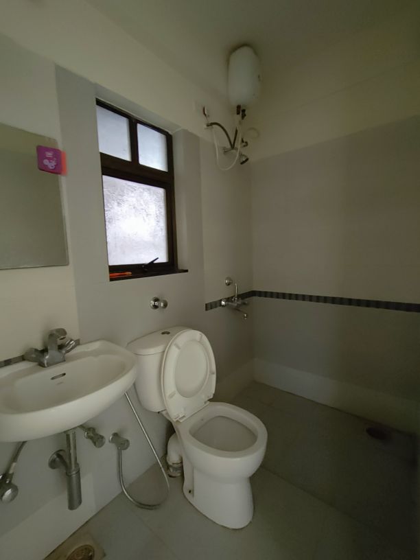 2BHK · Semi Furnished · Apartment