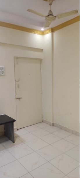 1BHK · Semi Furnished · Apartment
