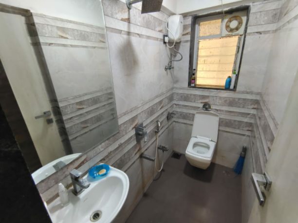 1BHK · Semi Furnished · Builder Floor