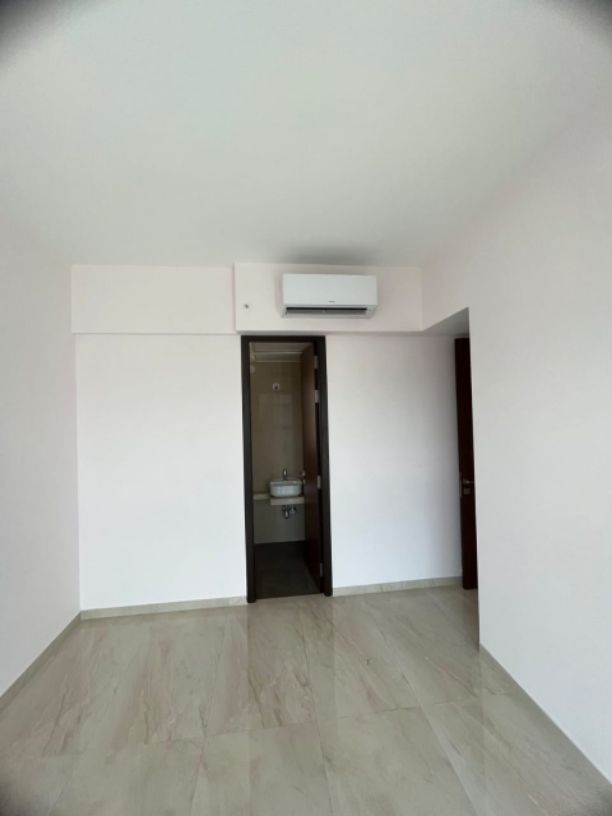 1BHK · Semi Furnished · Apartment