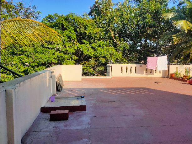 1RK · Semi Furnished · Builder Floor