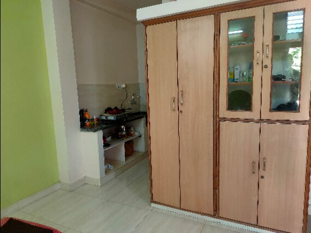 1RK · Semi Furnished · Builder Floor