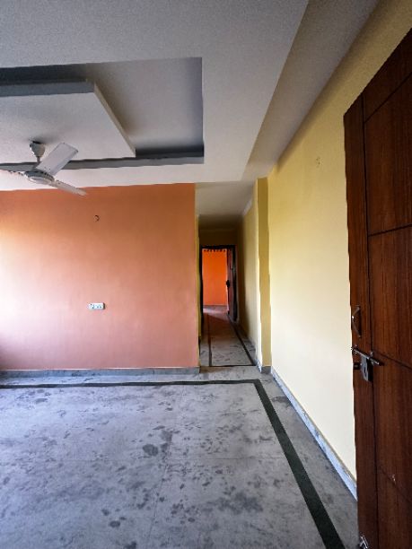 2BHK · Semi Furnished · Builder Floor