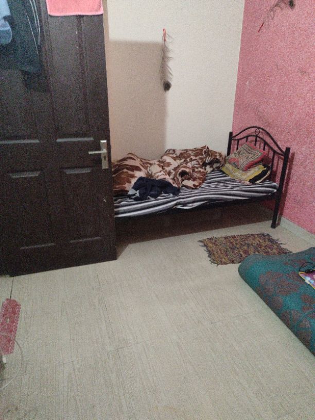 1BHK · Semi Furnished · Builder Floor