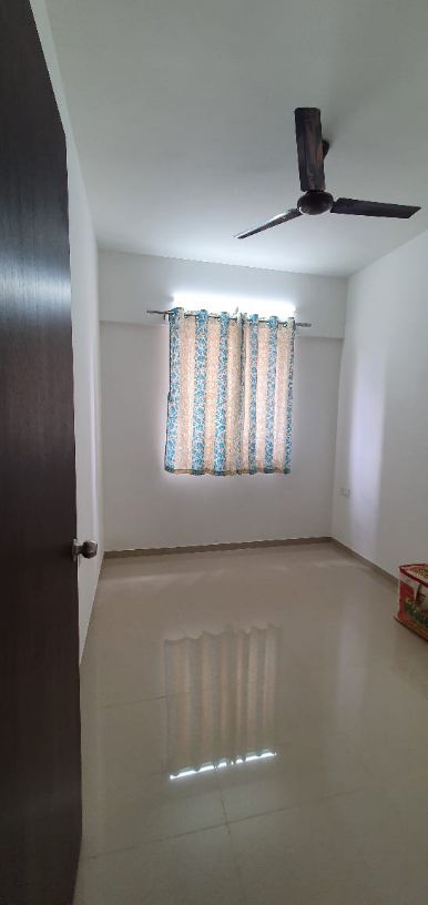 2BHK · Semi Furnished · Apartment