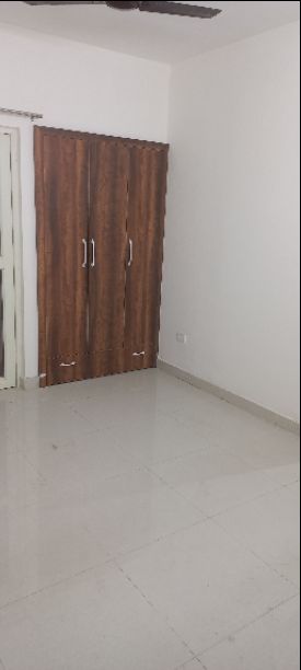 3BHK · Semi Furnished · Apartment