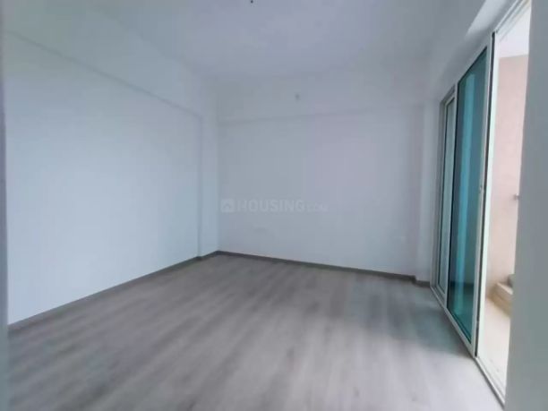2BHK · Semi Furnished · Apartment