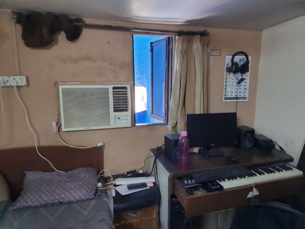1BHK · Semi Furnished · Apartment