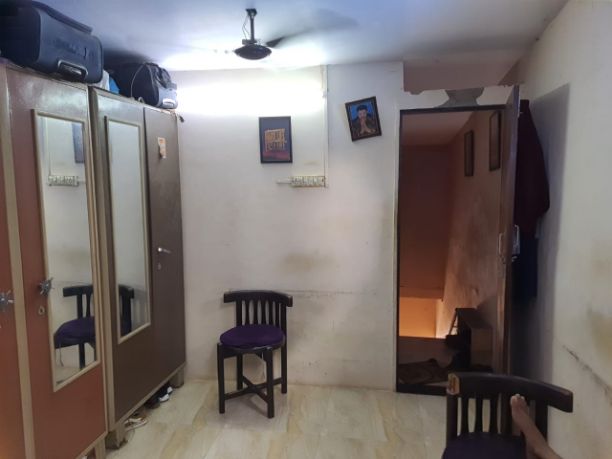 1BHK · Semi Furnished · Apartment