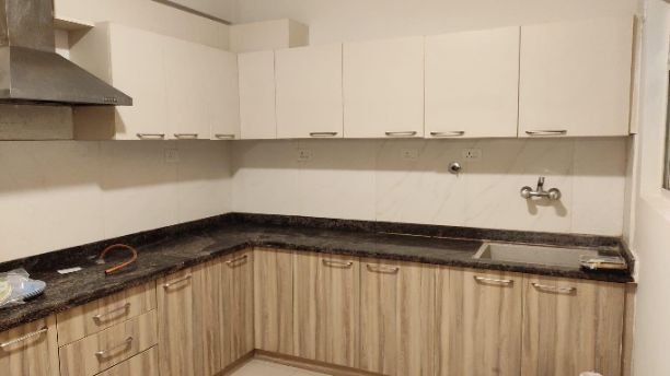 3BHK · Semi Furnished · Apartment
