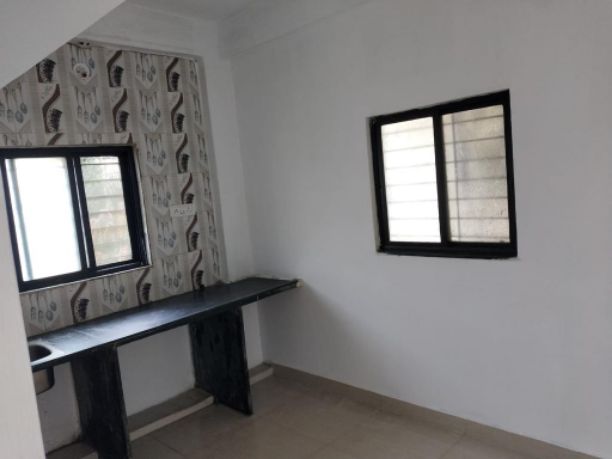 1BHK · Semi Furnished · Apartment