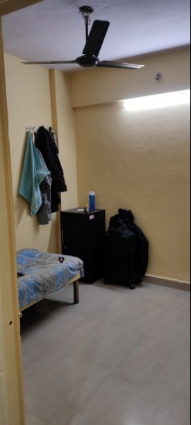 1BHK · Semi Furnished · Apartment