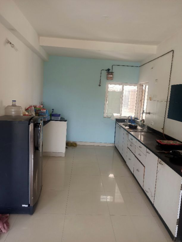 3BHK · Semi Furnished · Apartment