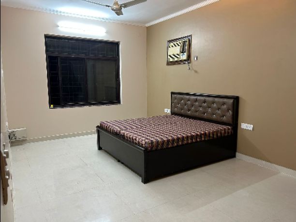 4BHK · Furnished · Apartment
