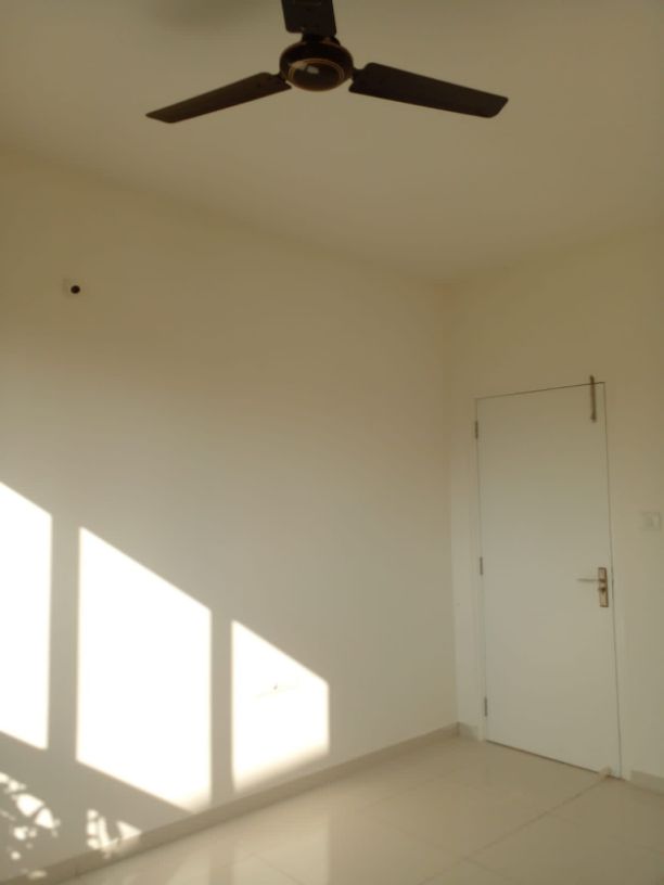 3BHK · Semi Furnished · Apartment