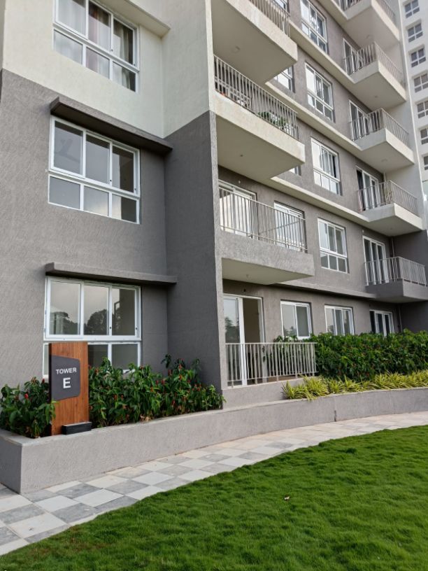 3BHK · Semi Furnished · Apartment