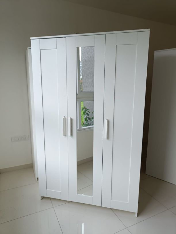 3BHK · Semi Furnished · Apartment