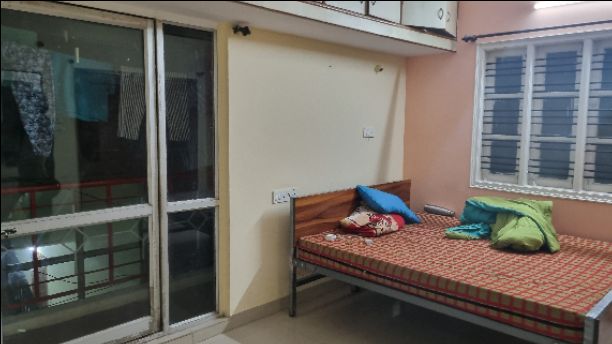 2BHK · Semi Furnished · Apartment