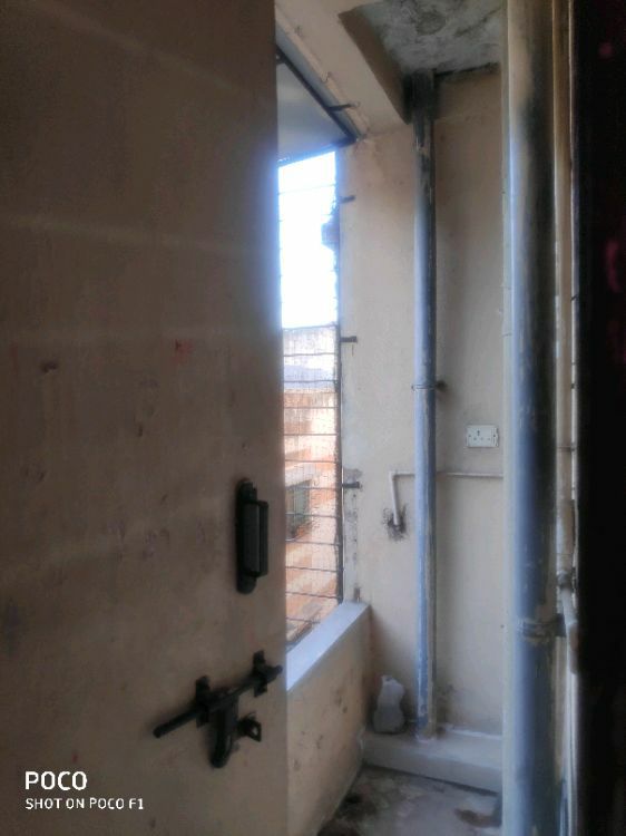 1BHK · Semi Furnished · Apartment
