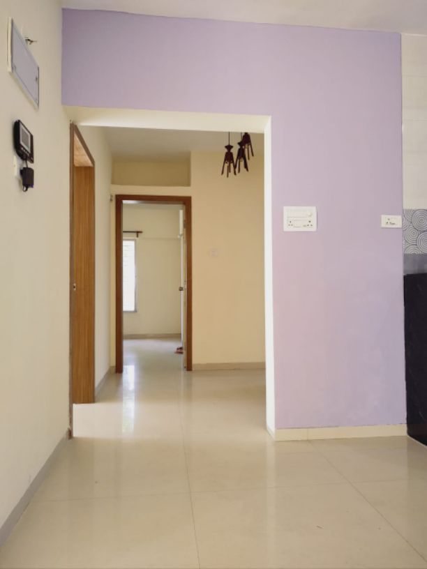 3BHK · Semi Furnished · Apartment