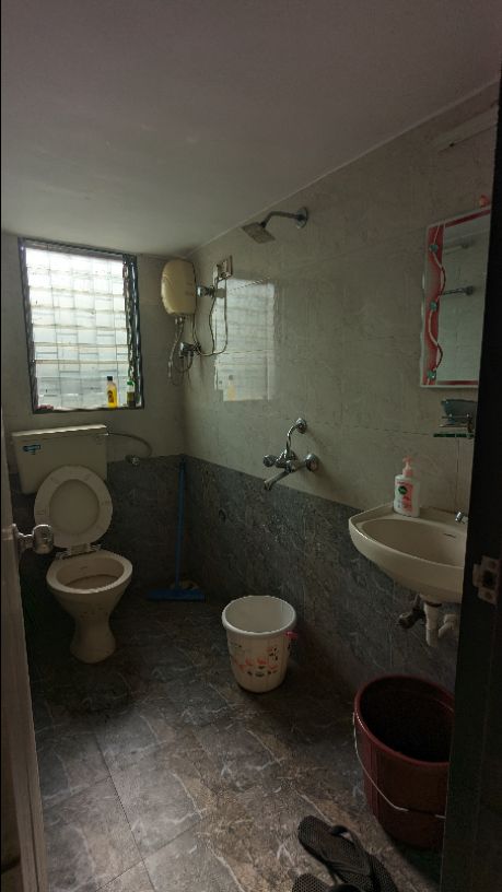 2BHK · Semi Furnished · Apartment